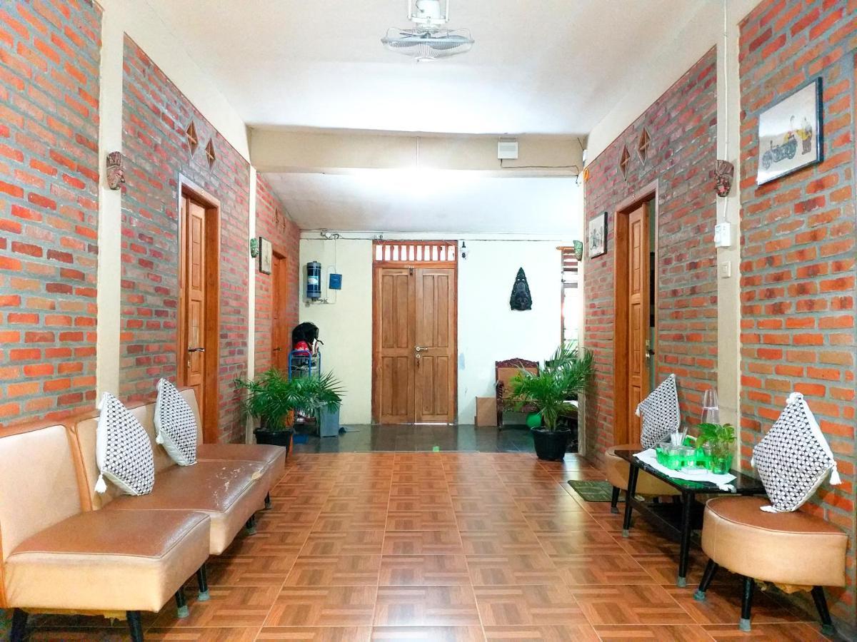 Ngampilan Backpacker Hostel Yogyakarta Exterior foto