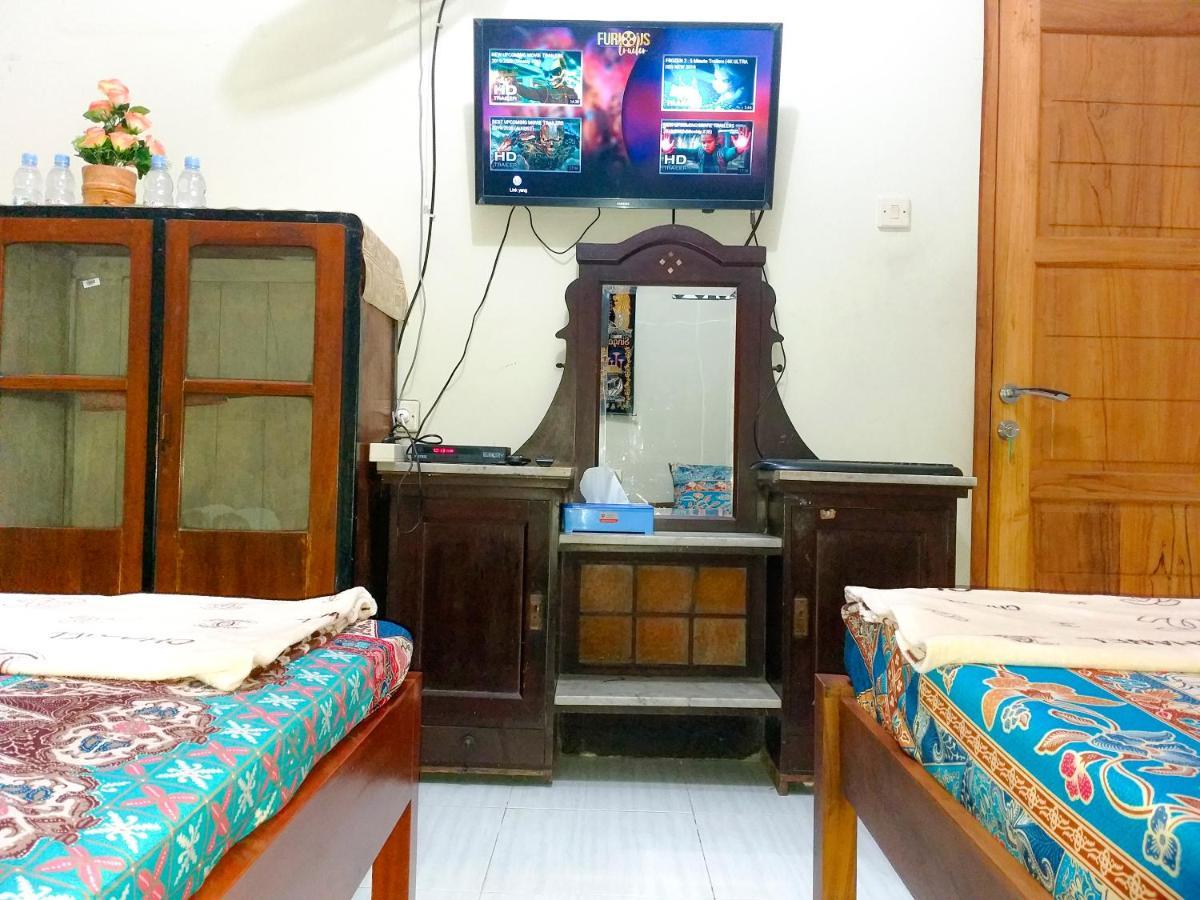 Ngampilan Backpacker Hostel Yogyakarta Exterior foto